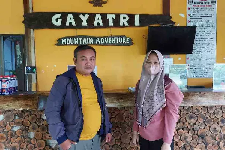 front-office-gayatri-puncak-bogor